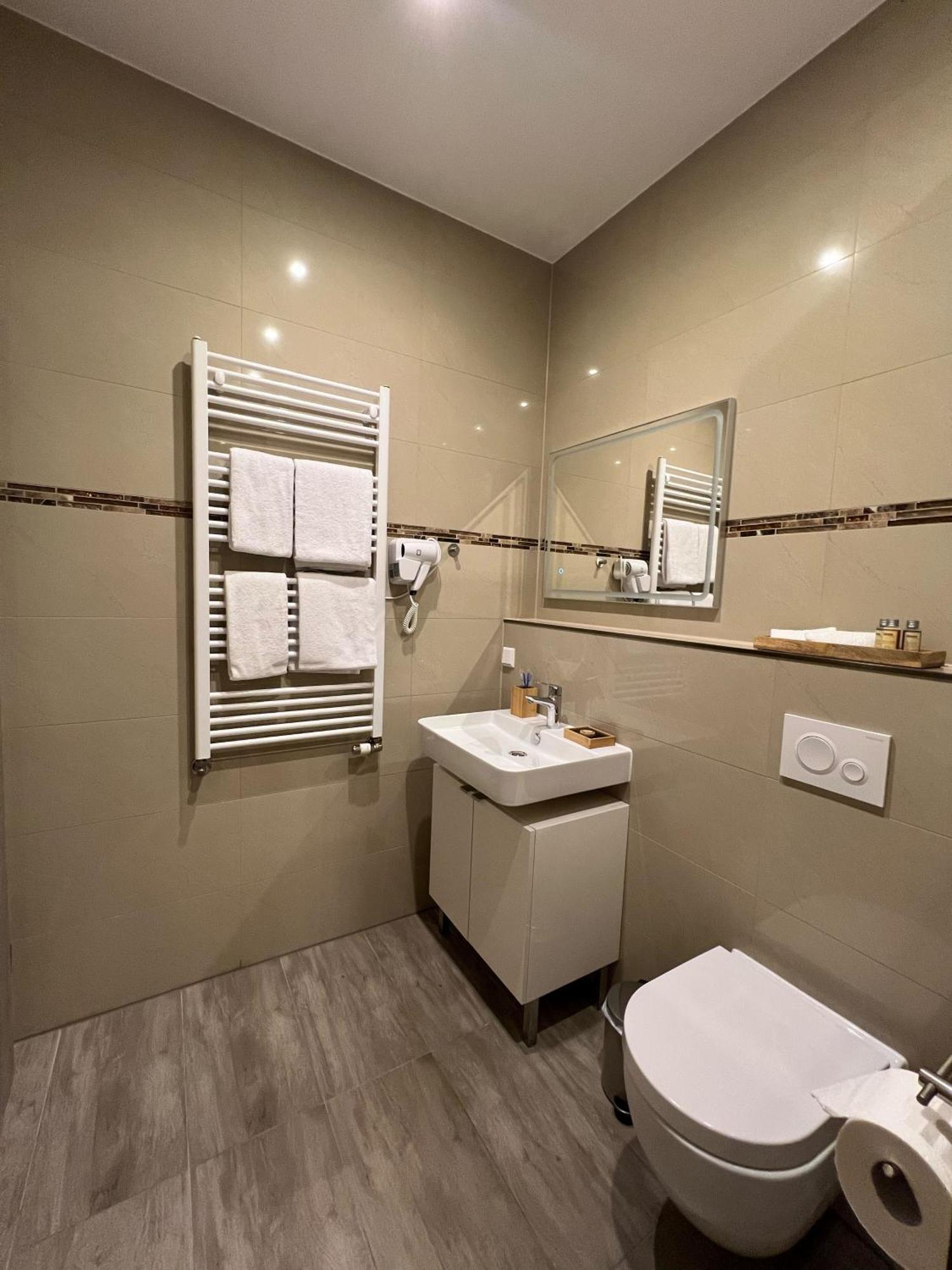 Hotel Residenz Luxury Apartments Metzingen  Kültér fotó